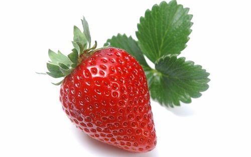 【精品欣赏】妙龄十八的馨香 ---品读《草莓》有感 文/孙艳华