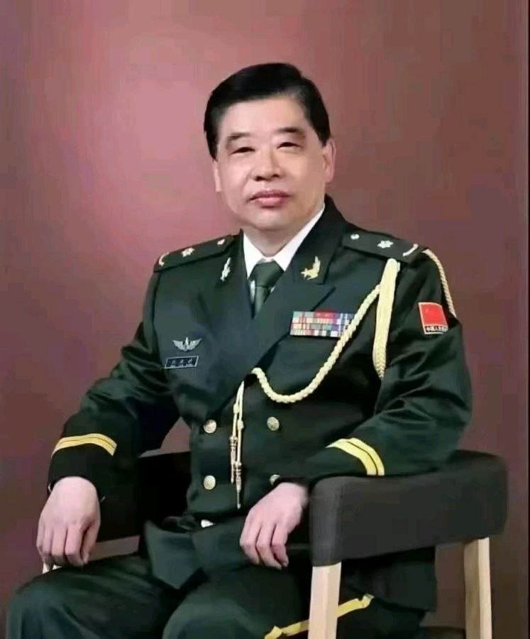 【中国长江文学社】有声文学平台《镜头背后的感人故事》作者焦凡洪/摄影荣俊运/诵读周圣凯/制作宋梅【第6549期】（图12）
