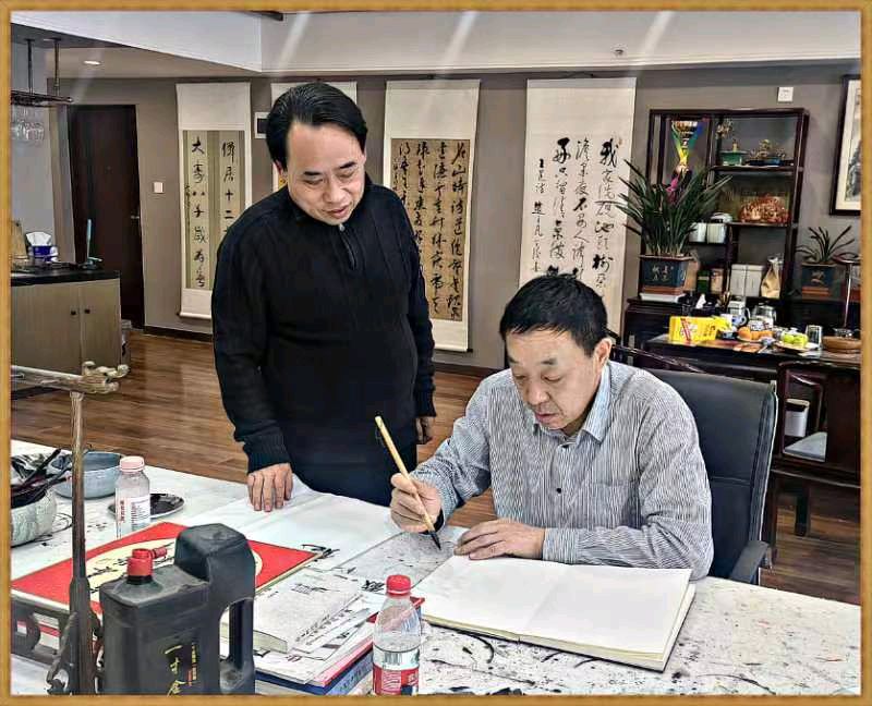 七绝《聚69》——写在与中国文化名 人肖红先生相聚时 文：觐石（河南）【冰心文化传媒】（图3）