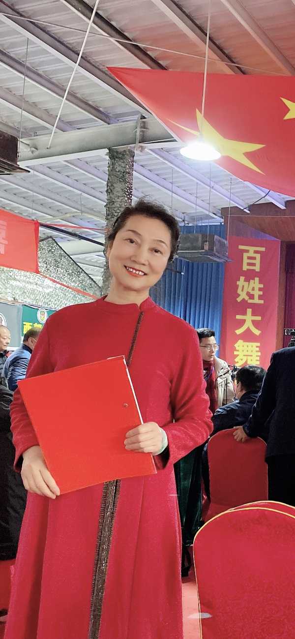 诵读精英培训基地纪念雷锋文艺汇演专场（图2）