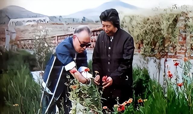 1955年,22岁护士不顾父母反对,嫁给无手无脚的志愿军,后来怎样就-文-古井晓月/西银/北京头条(图12)