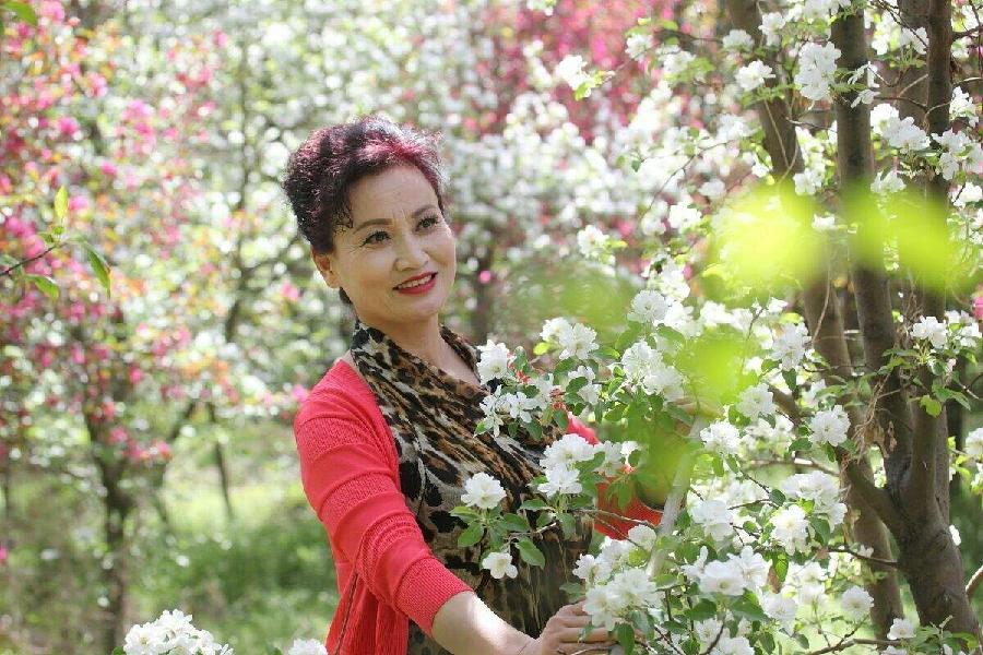 曹雪松《美丽的姑娘》～礼赞三八节 主播:优雅；编辑:开心快乐【运河之春】(第023期)（图4）
