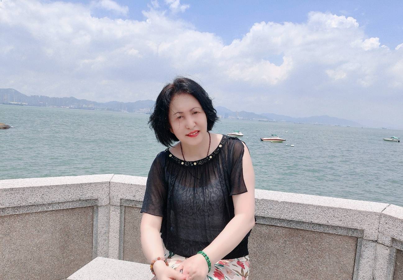 【新山东文学社】《女人是最美的风景》作者/迎夏 主播/菊心拾雨（图7）