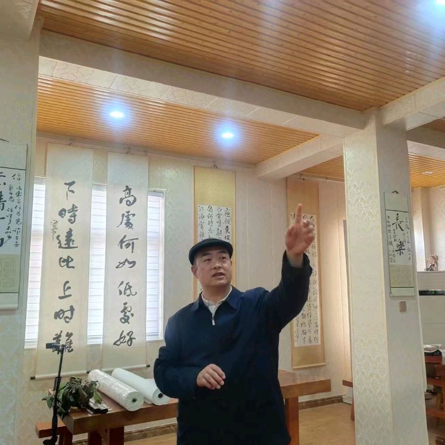《庾凯凯 教学相长 耕不辍》作者:苏红主播:铁魂‖桃源国际诗歌集团‖用声音传递温暖以诵读致人生♬（图5）