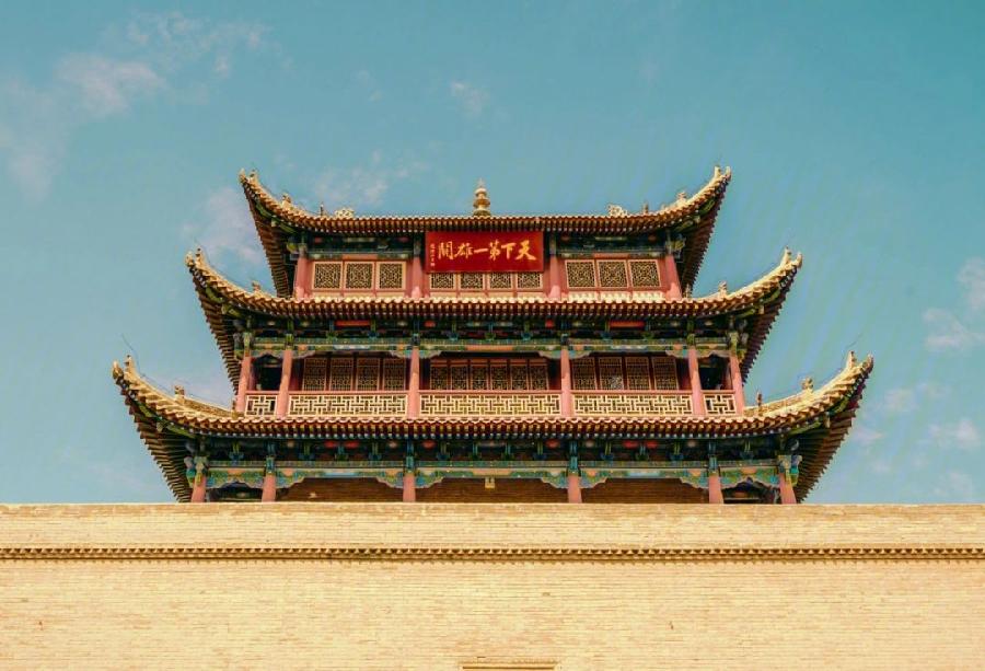 刘欣朗诵【嘉峪关成楼抒怀】作者/郭曰方 视频制作/爱莹朵(图8)