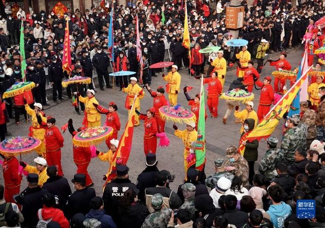 《春闹》作者:杨敏(图2)
