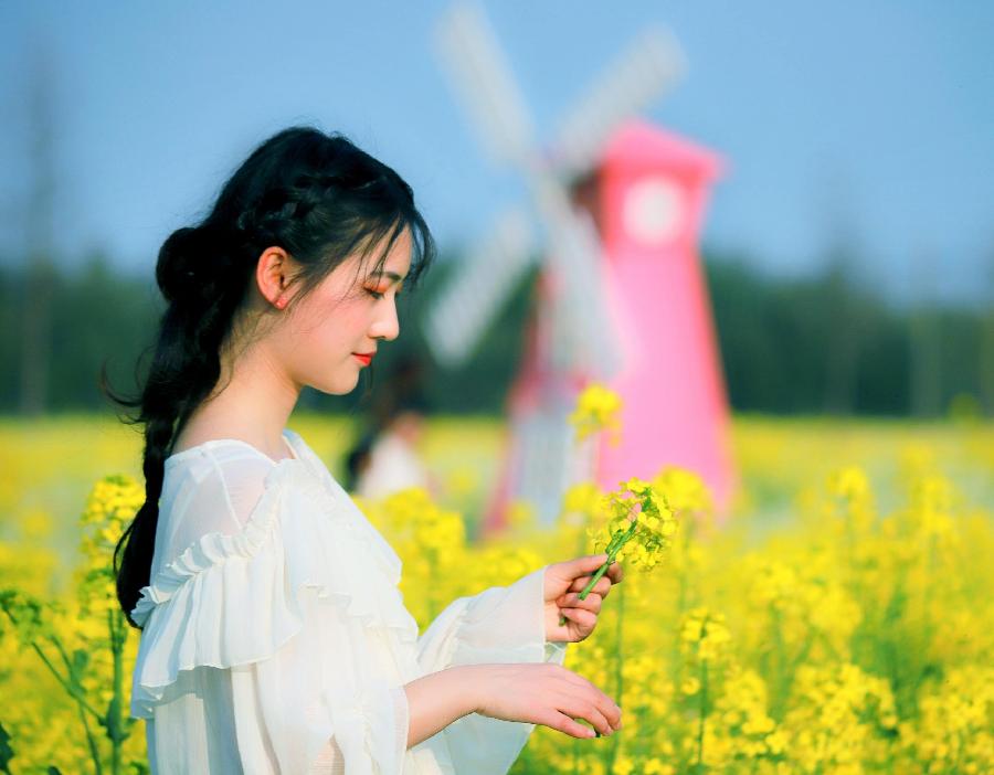 种一首诗歌在春天 （组诗） 湖北 蓝天风（图3）