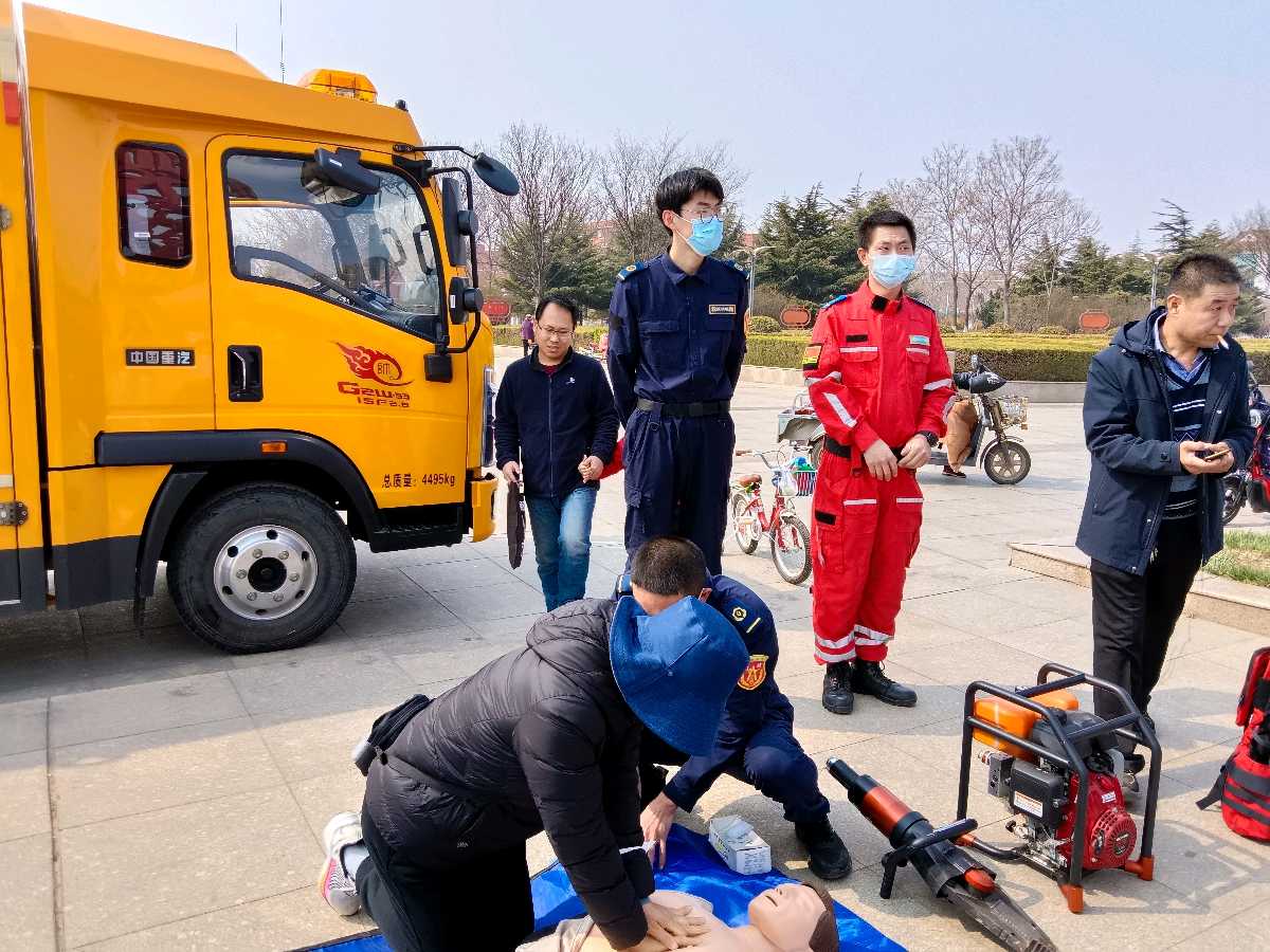 诗赞 滨海安澜应急救援队……（图6）