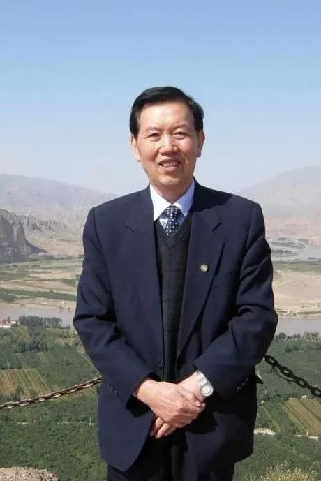 北京启航朗诵艺术团 ‖ 【歌颂天地英雄—弘扬科学精神】中国科学诗人郭曰方诗歌朗诵会（图2）