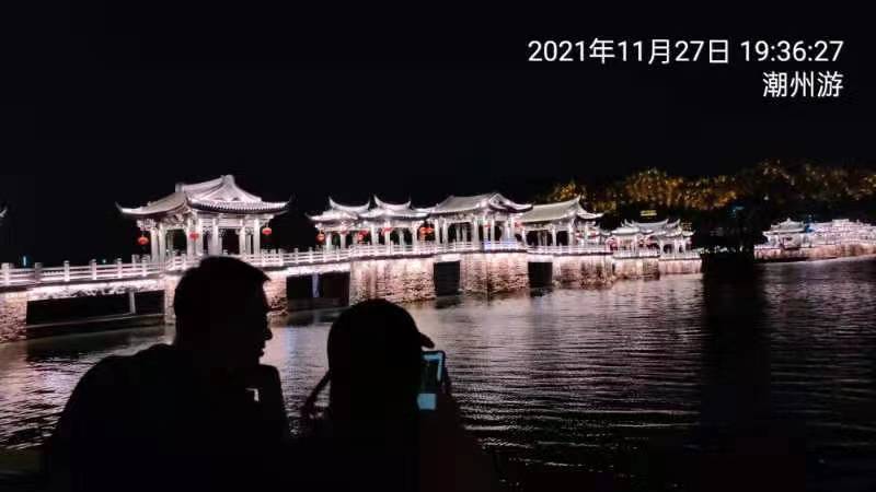 三元诗八首 文/詹成