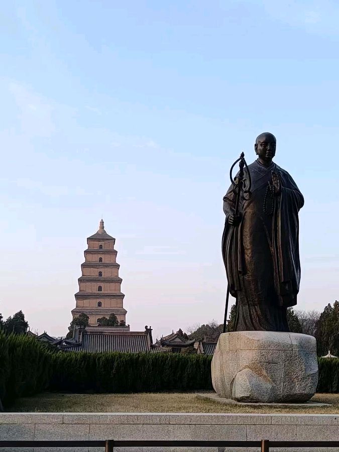 冰刺玫朗诵‖【陕晋旅游词二首】作者/张卉 音乐合成/富民（图5）