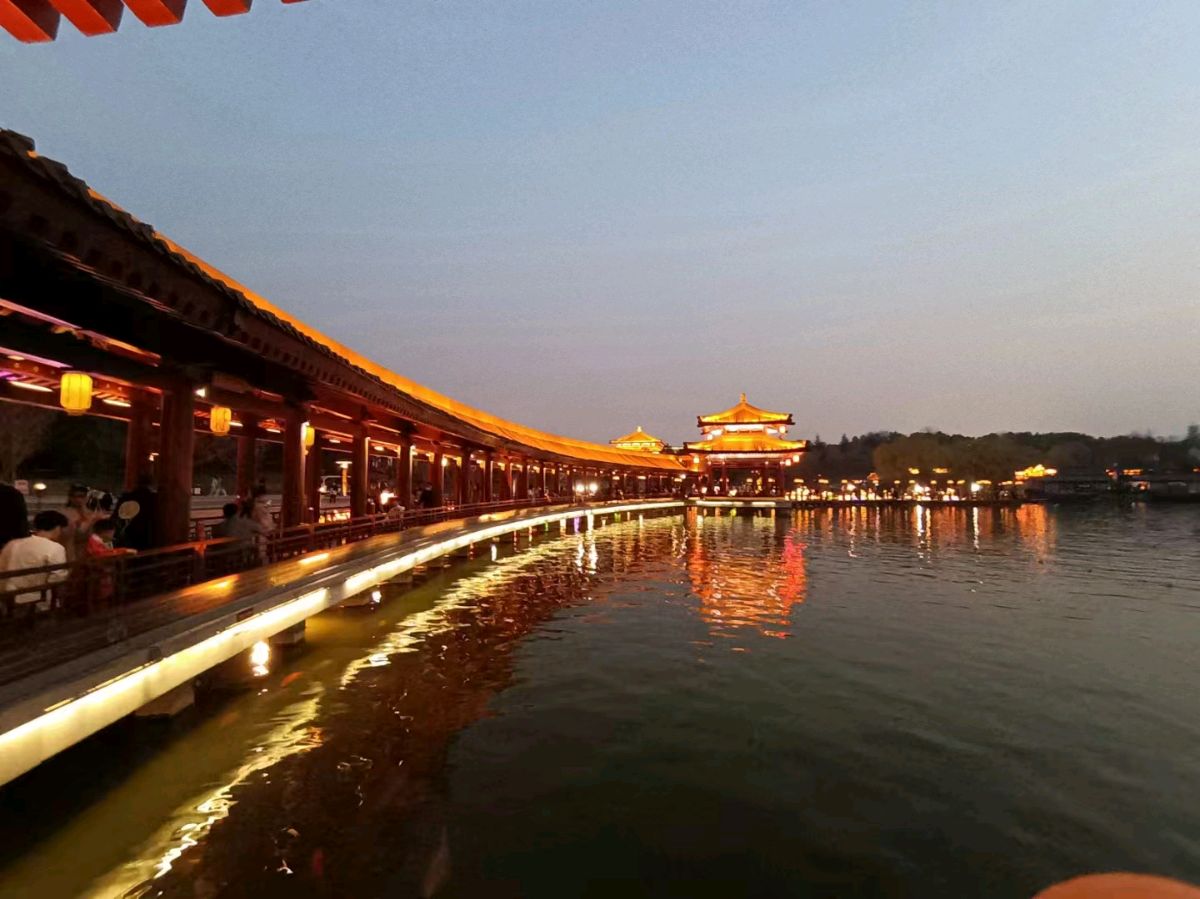 冰刺玫朗诵‖【陕晋旅游词二首】作者/张卉 音乐合成/富民（图7）