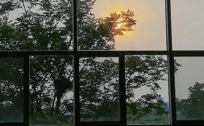 【新诗大观】夕阳西下,无法挽留(诗三首)||文/孟祥忠