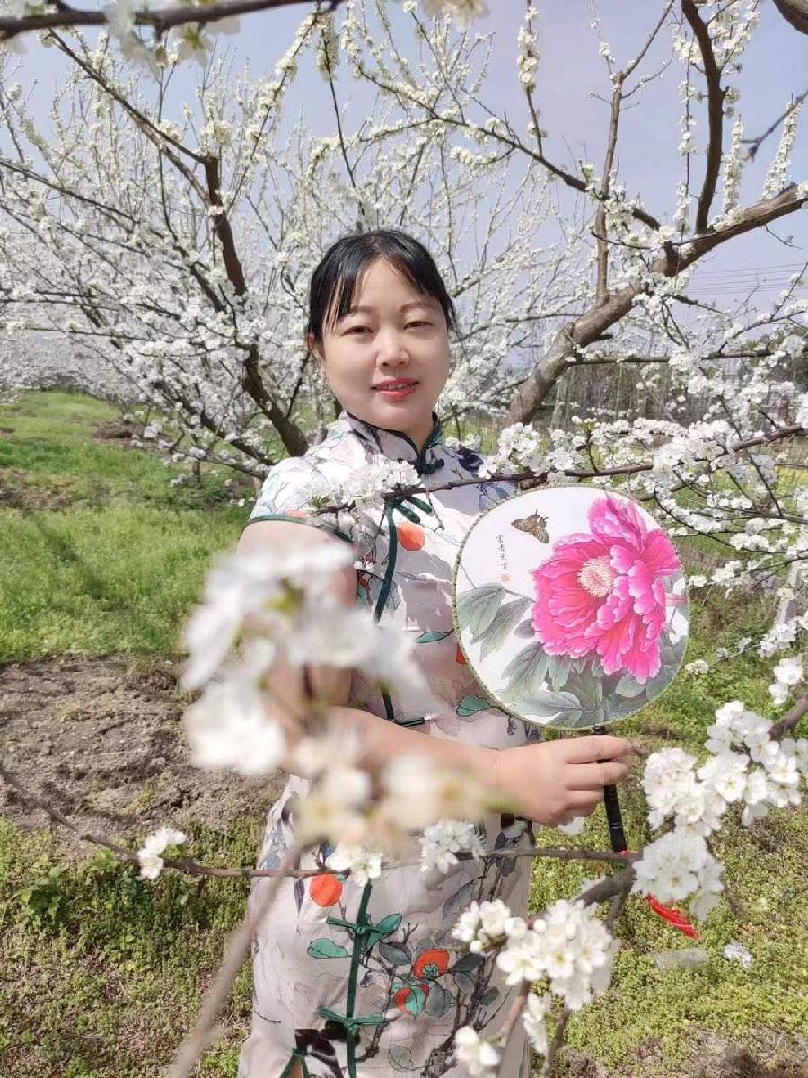 余建芬:清明