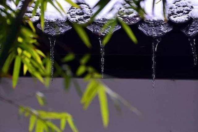 【新诗大观】听雨||文/东方星辰（成都）（图2）