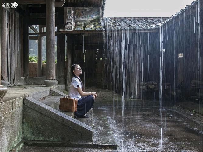 《半生听雨》作者:白若【主播:涛声依旧】【桃源国际诗歌集团】用声音传递温暖以诵读致敬人生♬（图6）