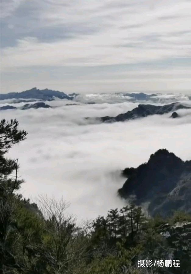 老君山之顶 原作/梁立锋（图2）