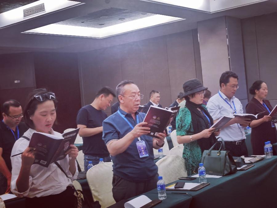 班妈集势：孟国泰在昆明市民办教育会议上激情演讲（图13）