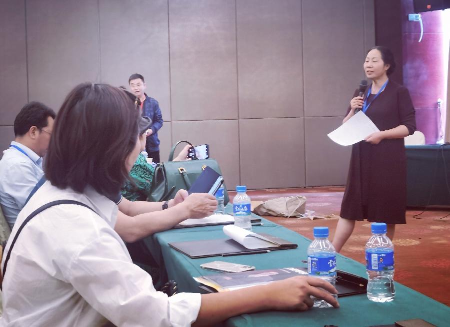 班妈集势:孟国泰在昆明市民办教育会议上激情演讲(图14)