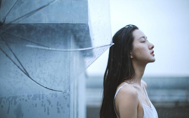 《谷雨》作者:雨念【主播:丹桂】【桃源国际诗歌集团】用声音传递温暖以诵读致敬人生♬（图4）