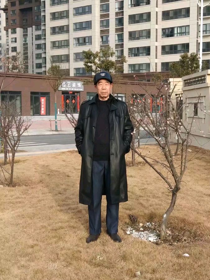 《谷雨》作者:易生诗梦【主播:青苗】【桃源国际诗歌集团】用声音传递温暖以诵读致敬人生♬（图7）