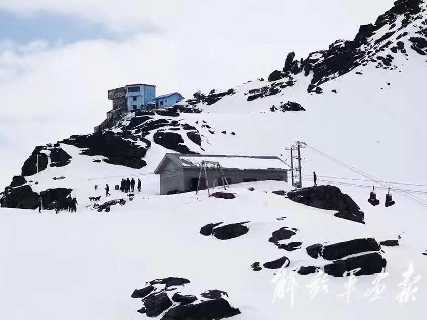 【诗词中国】精品佳作《雪山·哨卡·军人》作者:陶大鹏(图10)