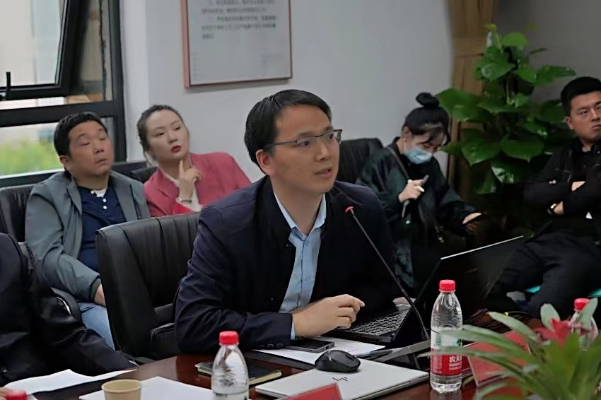 武汉市新能源汽车产业协会鼎力推动我市新能源汽车充电基础设施可持续健康发展(图6)