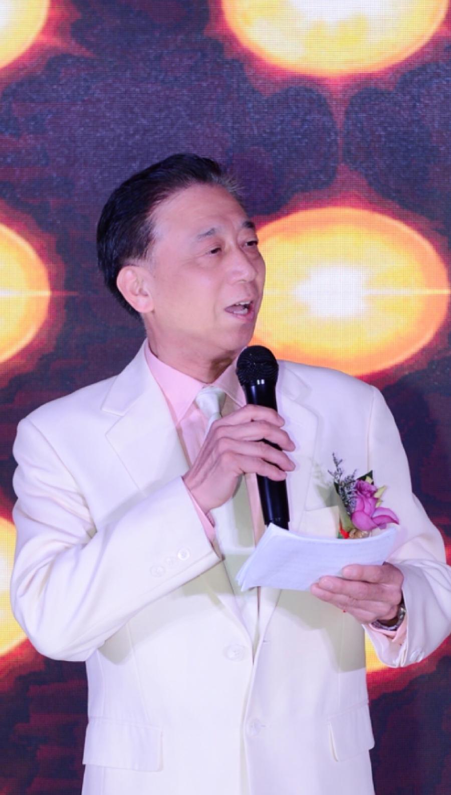 东渡诗社：庆祝三周年诗歌配乐朗诵专辑｜海外头条（图29）