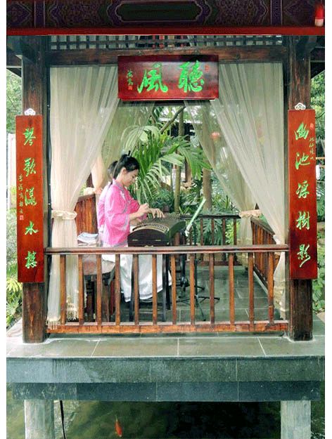 著名文化学者李海鸣先生诗词书法作品（专辑）欣 赏//中国桂林都市漓江诗书画社微刊[第54期]（图11）