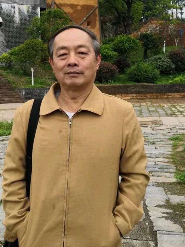 跨界作家、记者刘如春老师新作:广州海珠湖,将我满怀情愫碧波荡漾——【中华诗词】征稿——都市头条(图3)