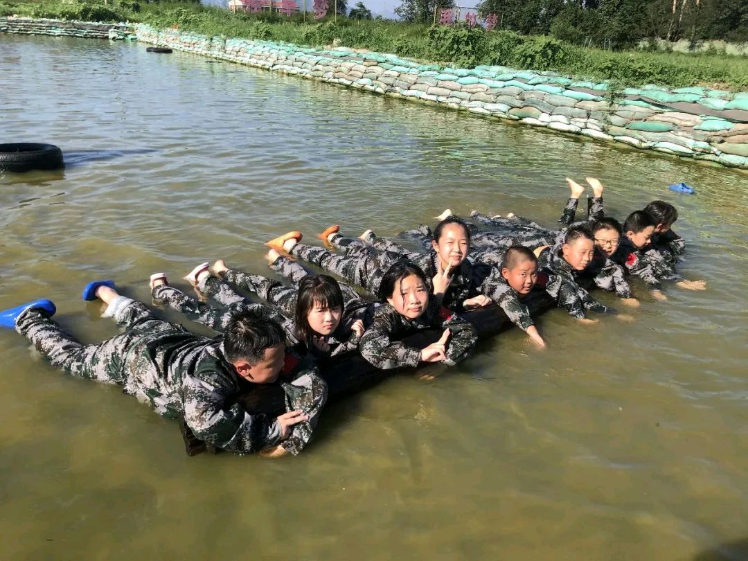 中国青少年军事将帅特训营又一基地落户北京房山蔡家口(图2)