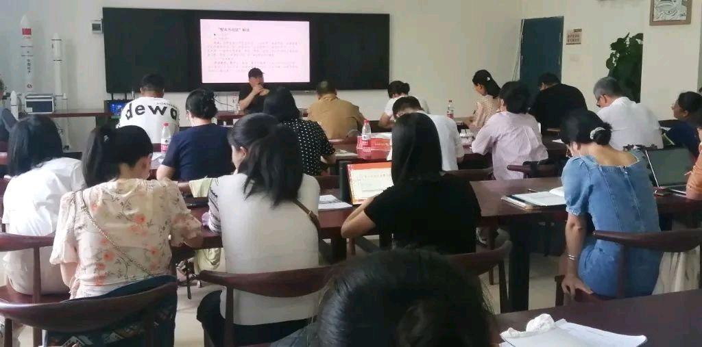 读有法而思无涯（图2）