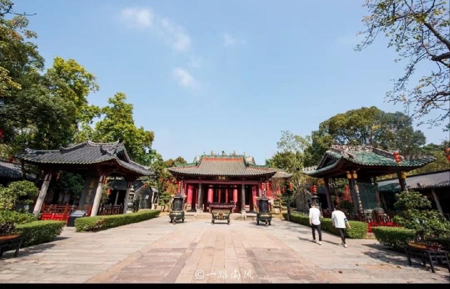【经典推荐】曾培方//咏摄影爱好者｛外一首｝（图3）