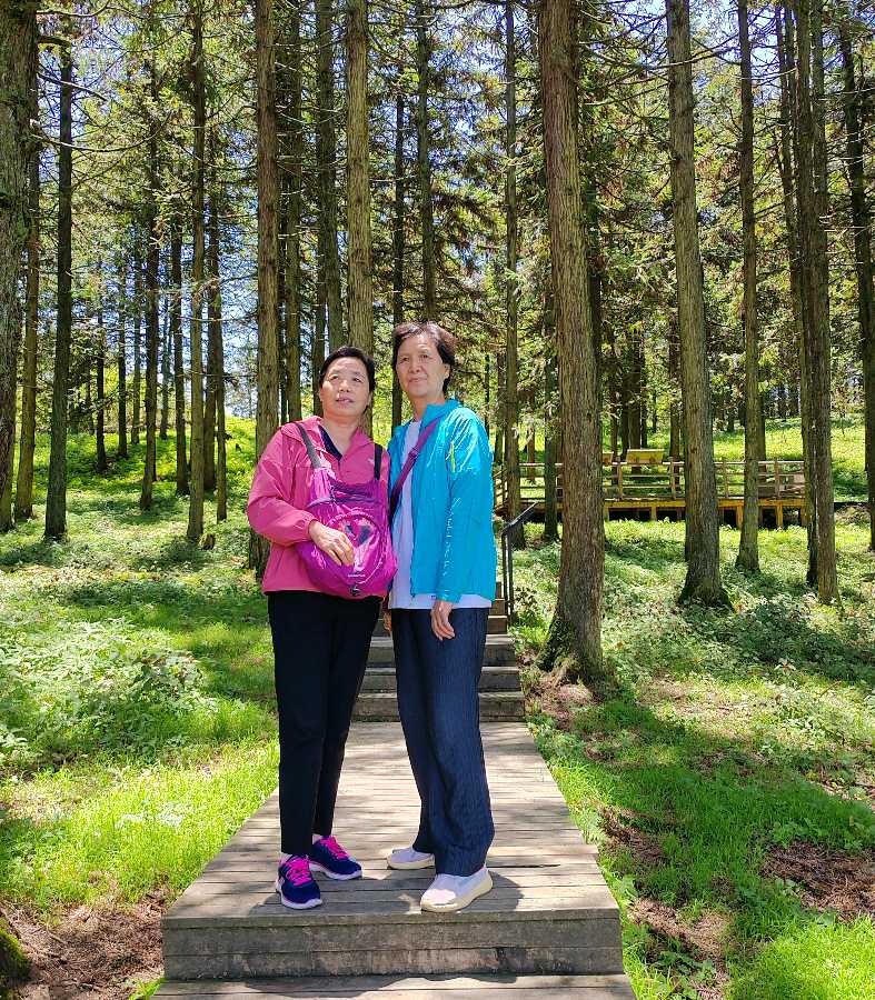 【旅游天地•重庆武隆】诗词二首：七律•观赏仙女山大草原*词：游仙女山草原*作者：张富贵＿北京头条发！（图7）