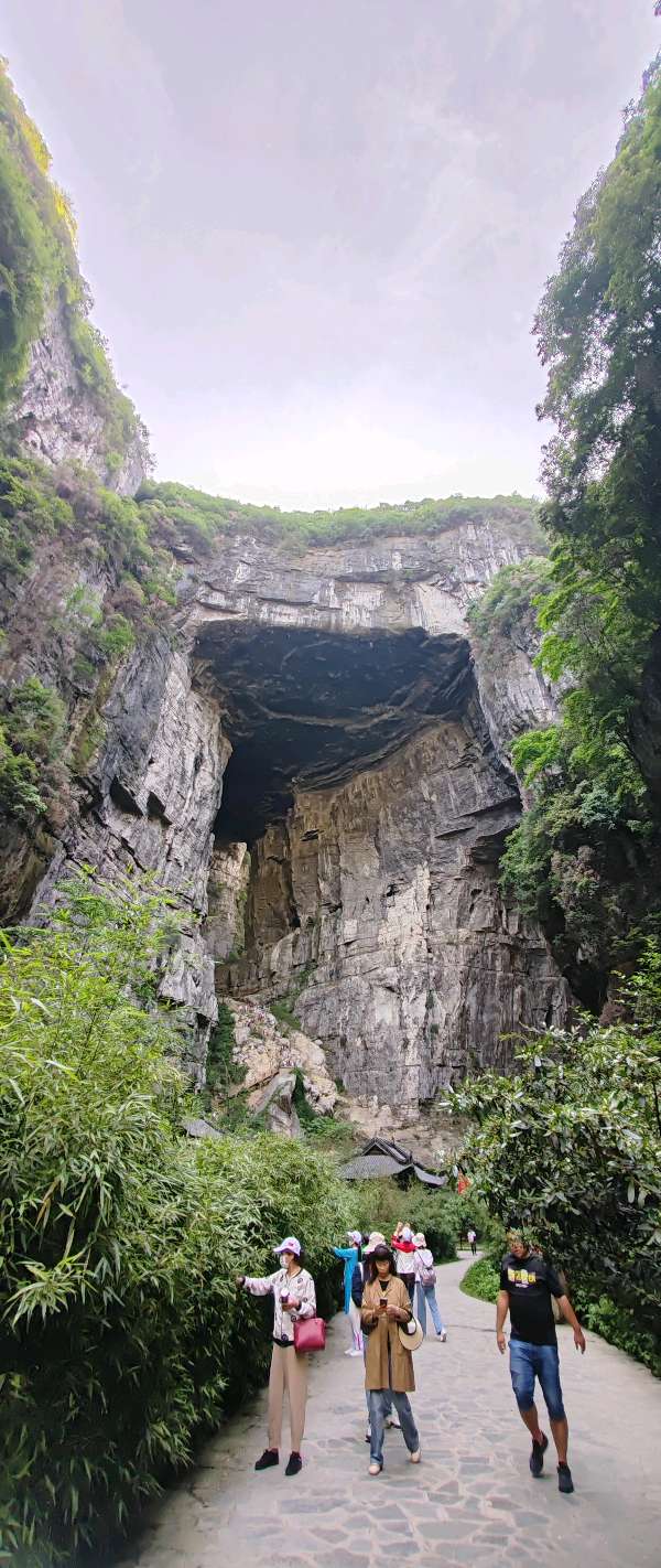 【旅游天地•重庆武隆】张富贵：七律•（藏头诗）参观武隆天生三桥有感二首*北京头条•西安头条•都市头条（图34）