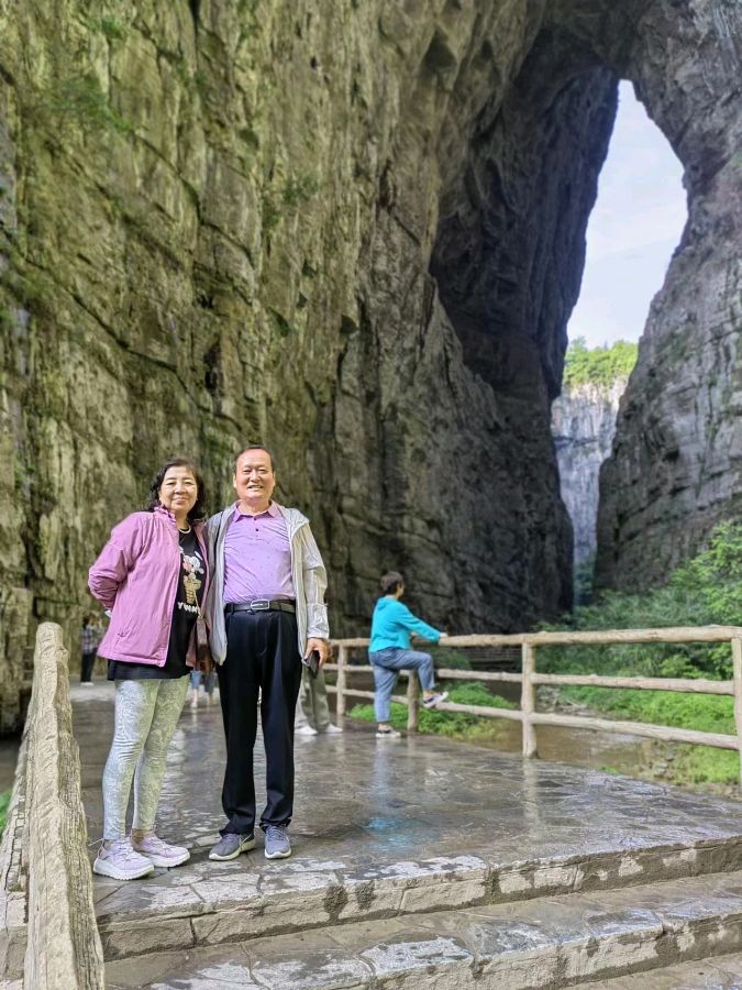 【旅游天地•重庆武隆】张富贵：七律•（藏头诗）参观武隆天生三桥有感二首*北京头条•西安头条•都市头条（图38）