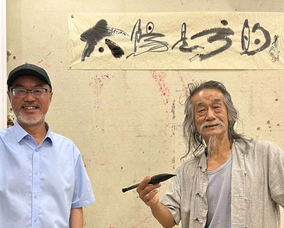《太阳是方的》电影主创相聚北京，高宝中第6537朗诵萧宽艺术家的《草籽精神》（图13）