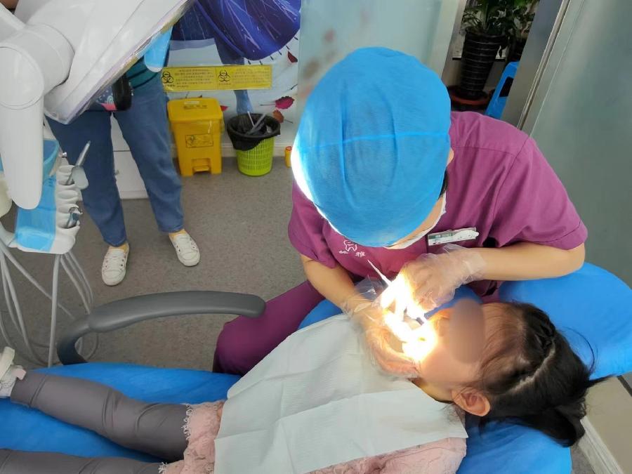 邢台市：皓雅口腔举办特色涂氟护牙活动迎“六一 ”||文/沈五群（图3）