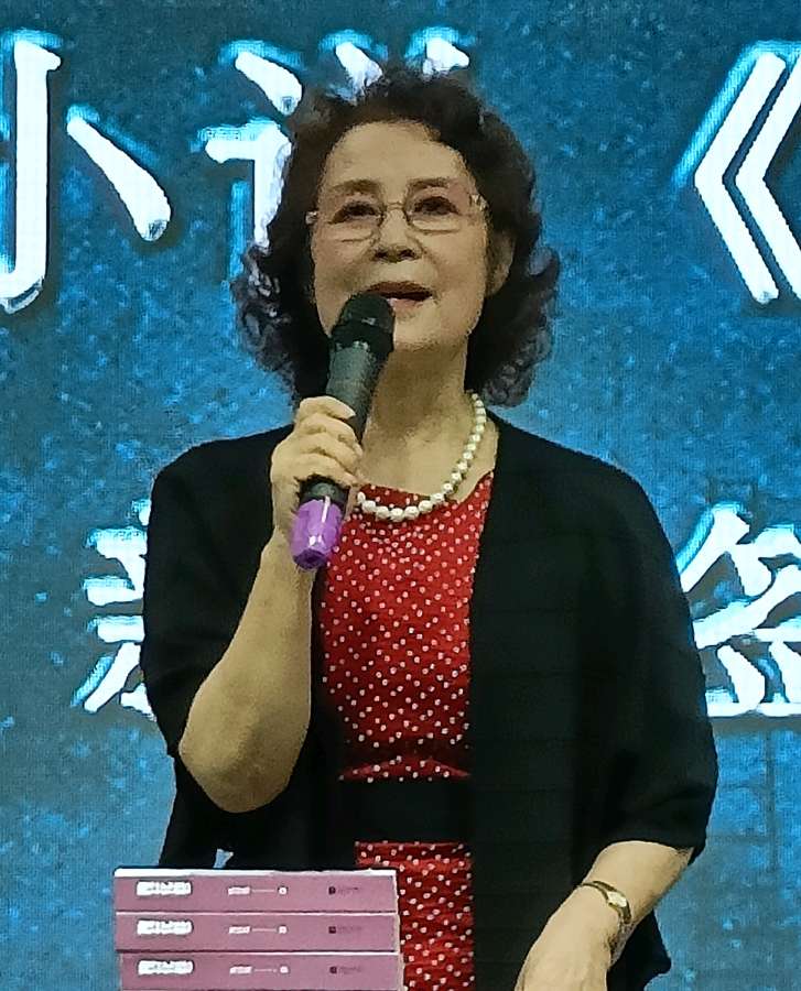 长篇小说《槐花巷》在新华书店首发∽王世安现场报道(大连)(图5)