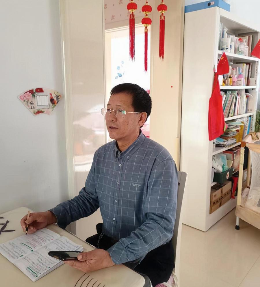 卢建国先生入选《央视新闻人物代表作汇编》专栏作品展!