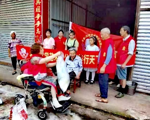 李淑林作品//深怀爱老之情,践行为老之事—名篇•文学艺术网公益第十次公益活动//主播:梅芳竹青(图5)