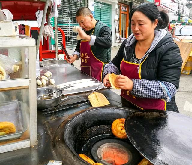 目睹农贸市场盛况（古诗十首）作者 卢会生〔山西〕【冰心文化传媒】（图11）