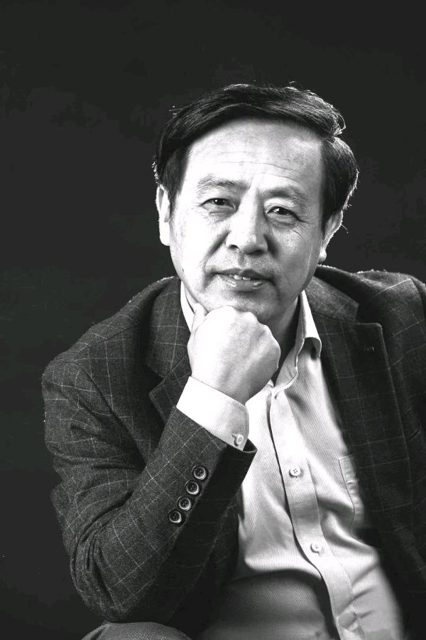 作者：于海根《题夏健才》4758期【新京都文艺】