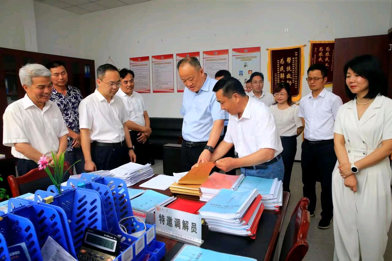 《江西省人力资源和社会保障厅蒋斌厅长来新建区农民工综合服务中心调研指导工作》4760期【新京都文艺】