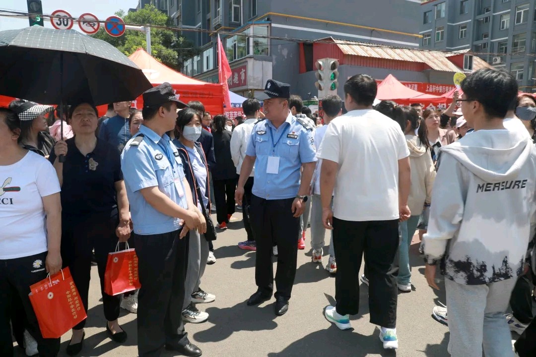 【护航高考】中阳公安圆满完成2023年高考安保任务(图8)