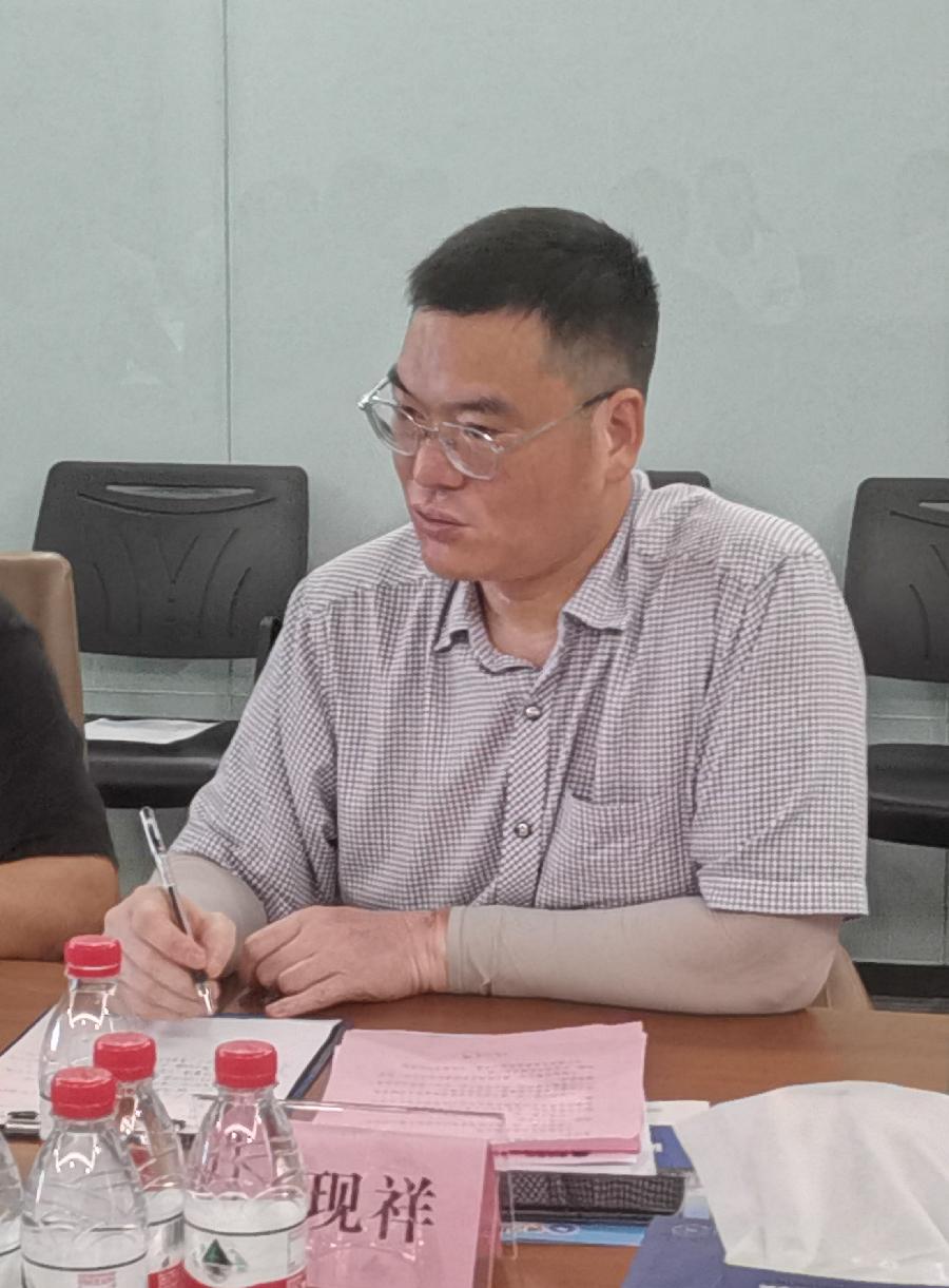 偃师区支持高学历人才就业助力青年友好型城市建设座谈会在河南通达股份有限公司召开（图4）