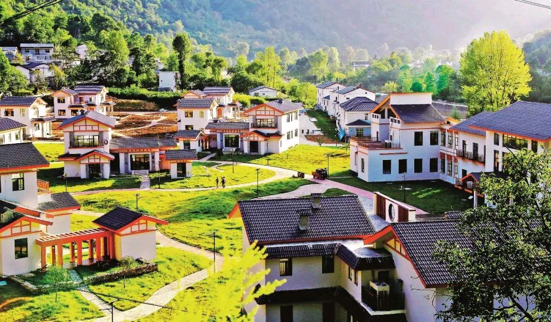 【新山东文学社】《奔腾的山乡凉泉》作者/寒宇 主播/星空（图3）