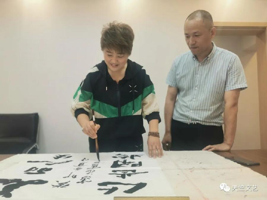 山阳文联开展文艺“六进”志愿服务活动（图3）