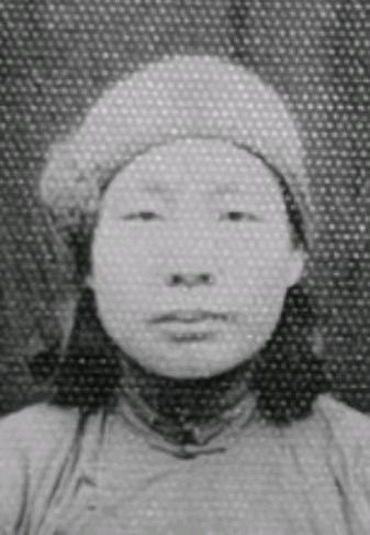 《散文撰著百年事,图片当刋慈母情》——为母亲艾茜诞辰100周年而作 作者/晏儒传、晏传芳(图7)