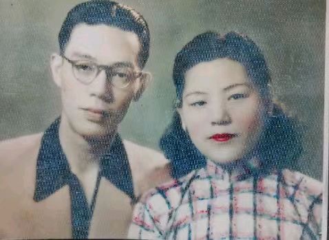 《散文撰著百年事,图片当刋慈母情》——为母亲艾茜诞辰100周年而作 作者/晏儒传、晏传芳(图26)